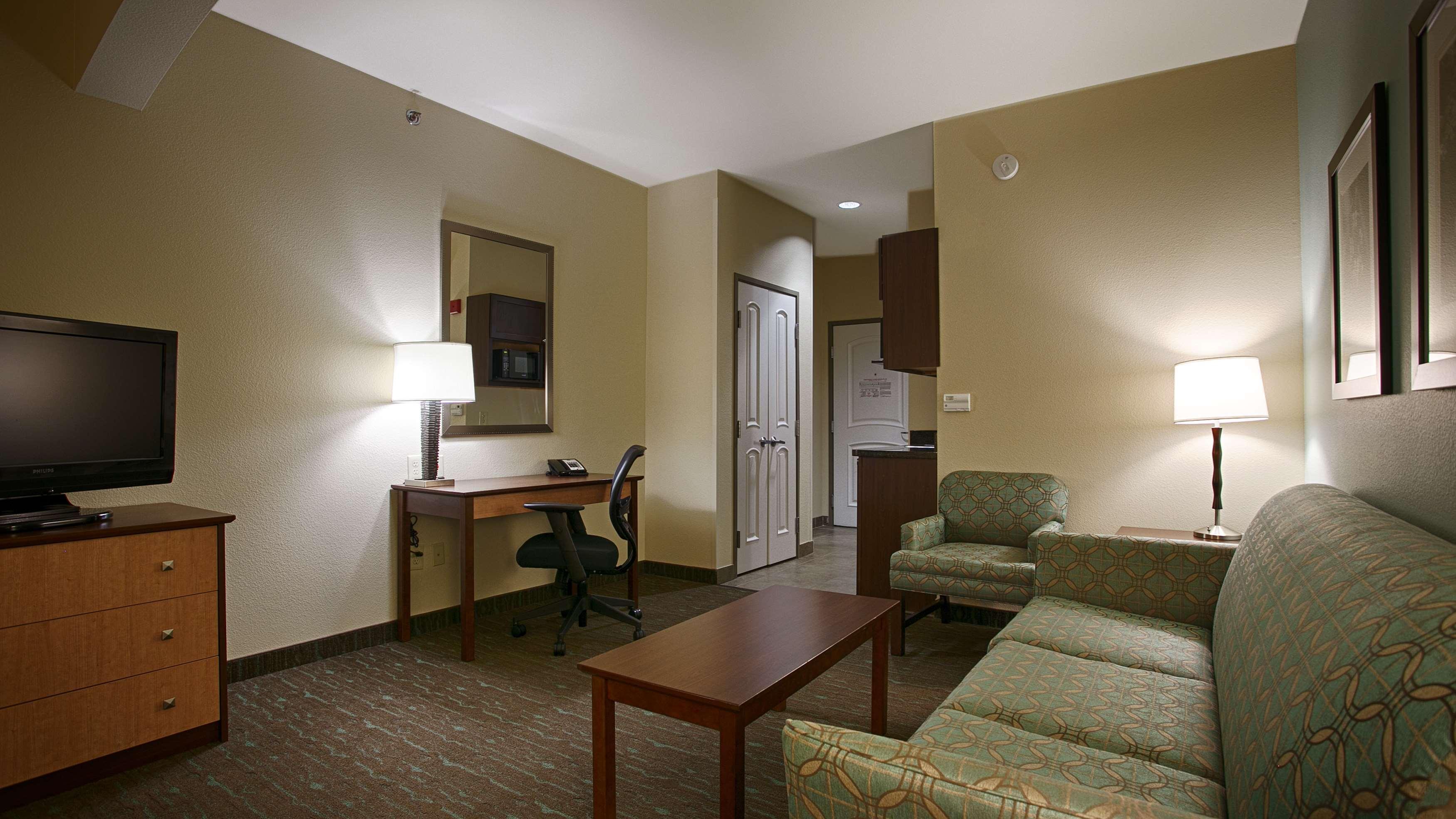Best Western Plus Texarkana Inn And Suites Εξωτερικό φωτογραφία